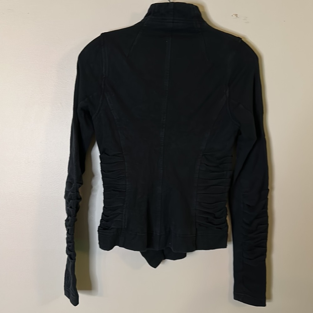 Lululemon Solace Ruched Jacket - Picture 12 of 16